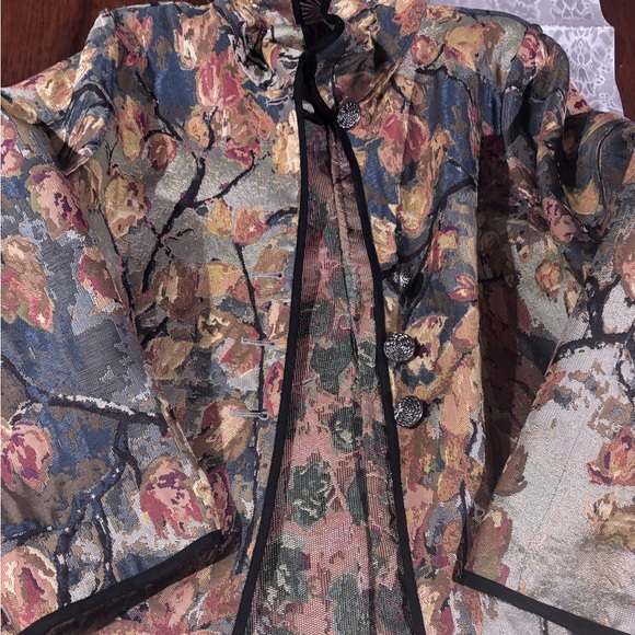 reversible piece--one jacket, two looks.by artist Jase - Picture 14 of 15